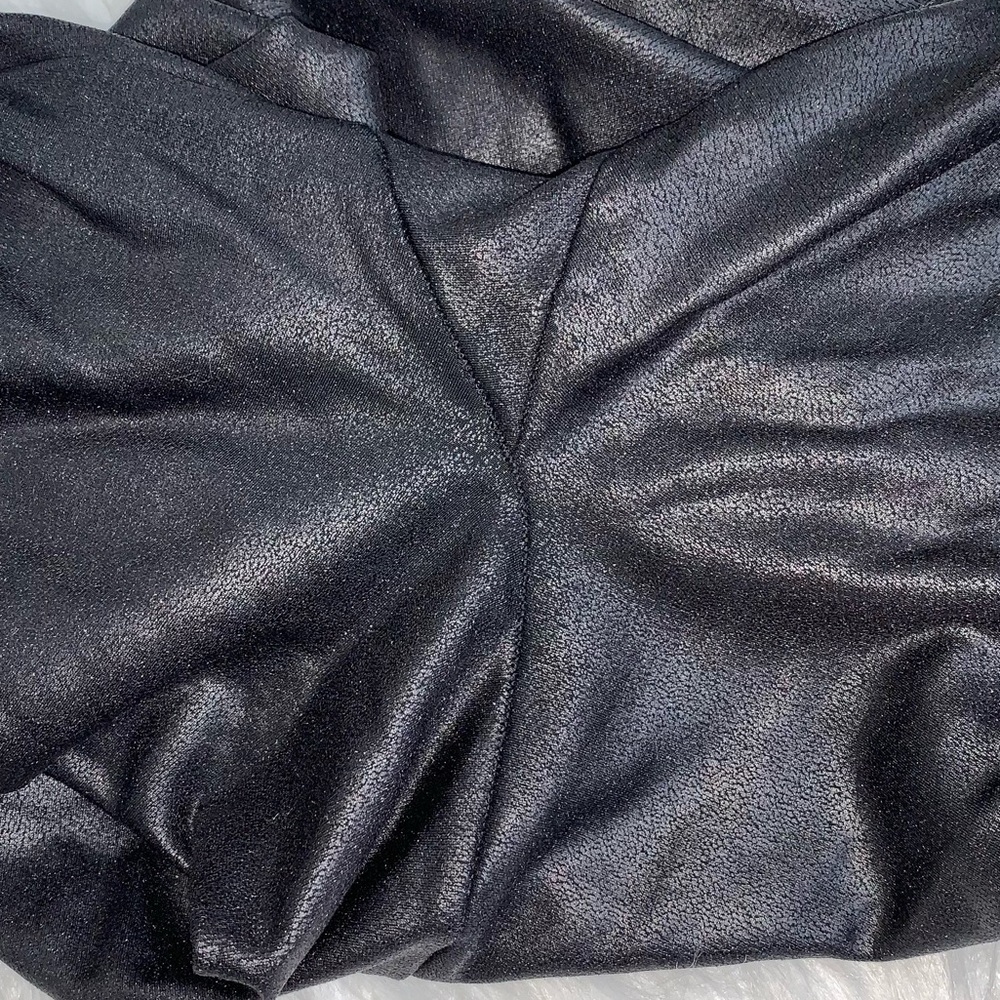 ⭐️⭐️SOLD⭐️⭐️Spanx Black Quilted Faux Leather Leggings S - Picture 11 of 11